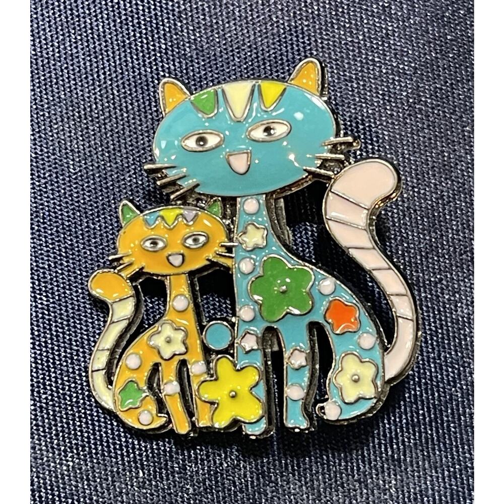 NWOT Mother Cat & Kitten Brooch Lapel Pin Multicolor Enamel Floral Retro Hippie
